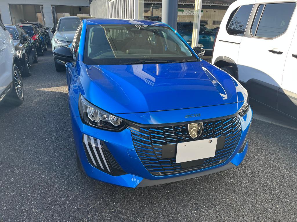 希少グレード「208 Allure」が納車いたしました！！